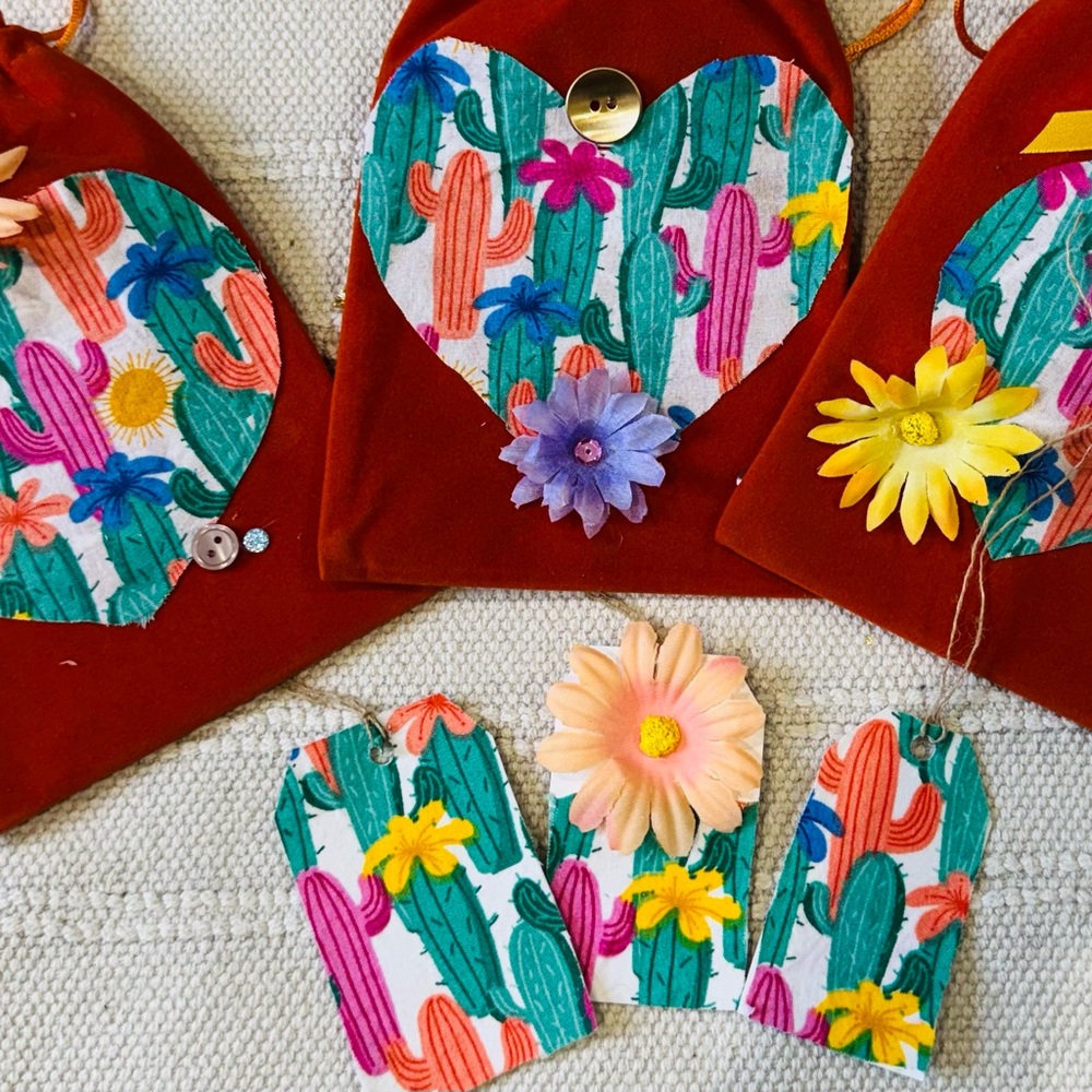 velvet Cactus Drawstring Bags & tags - Picture 1 of 4